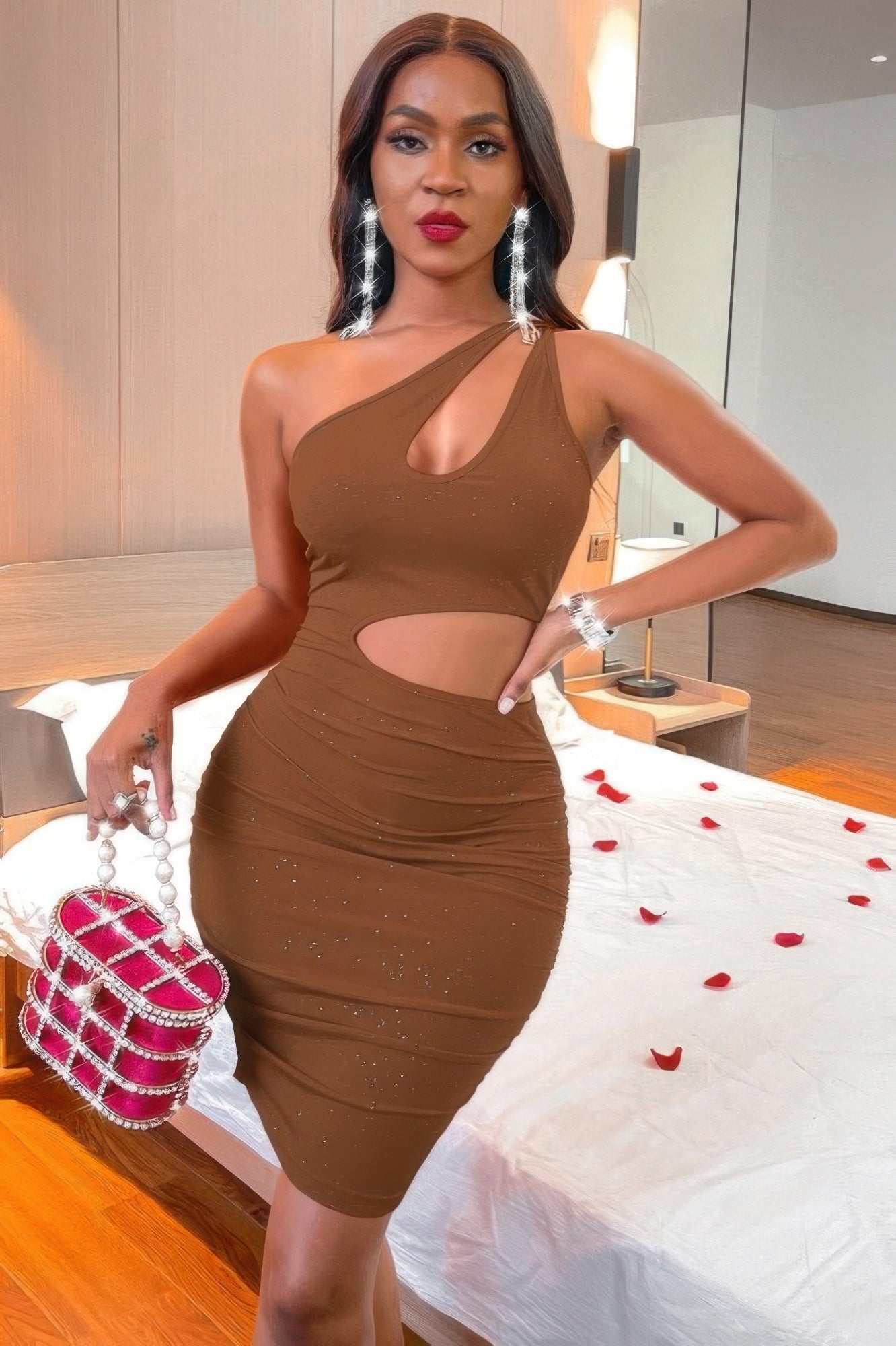 Black Golden Heir one-shoulder bodycon dress with sculpted fit and elegant design, perfect for stylish occasions.