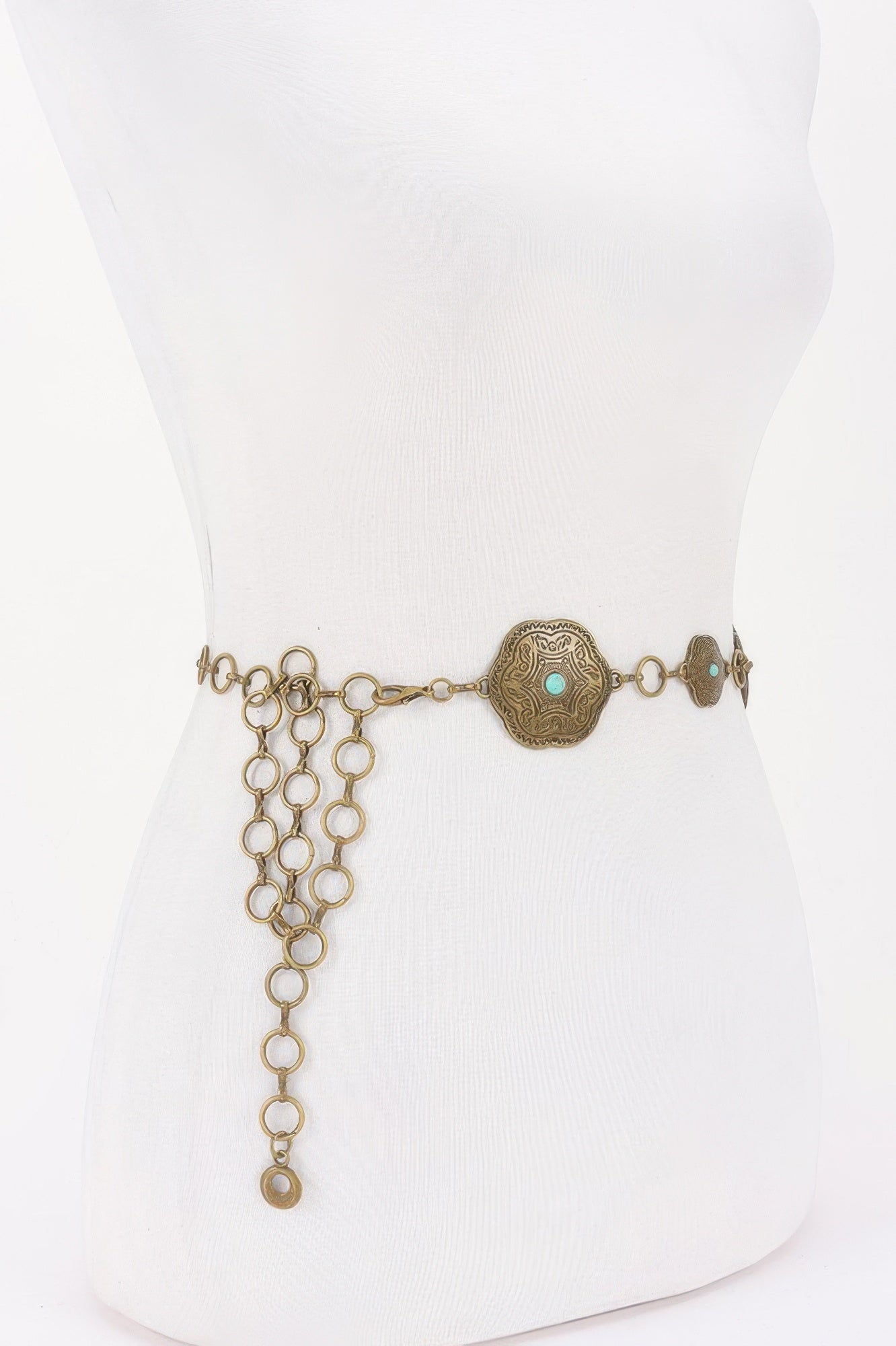 Golden Heir vintage metal chain belt in antique gold with a versatile one-size-fits-all design, showcasing intricate chain links.
