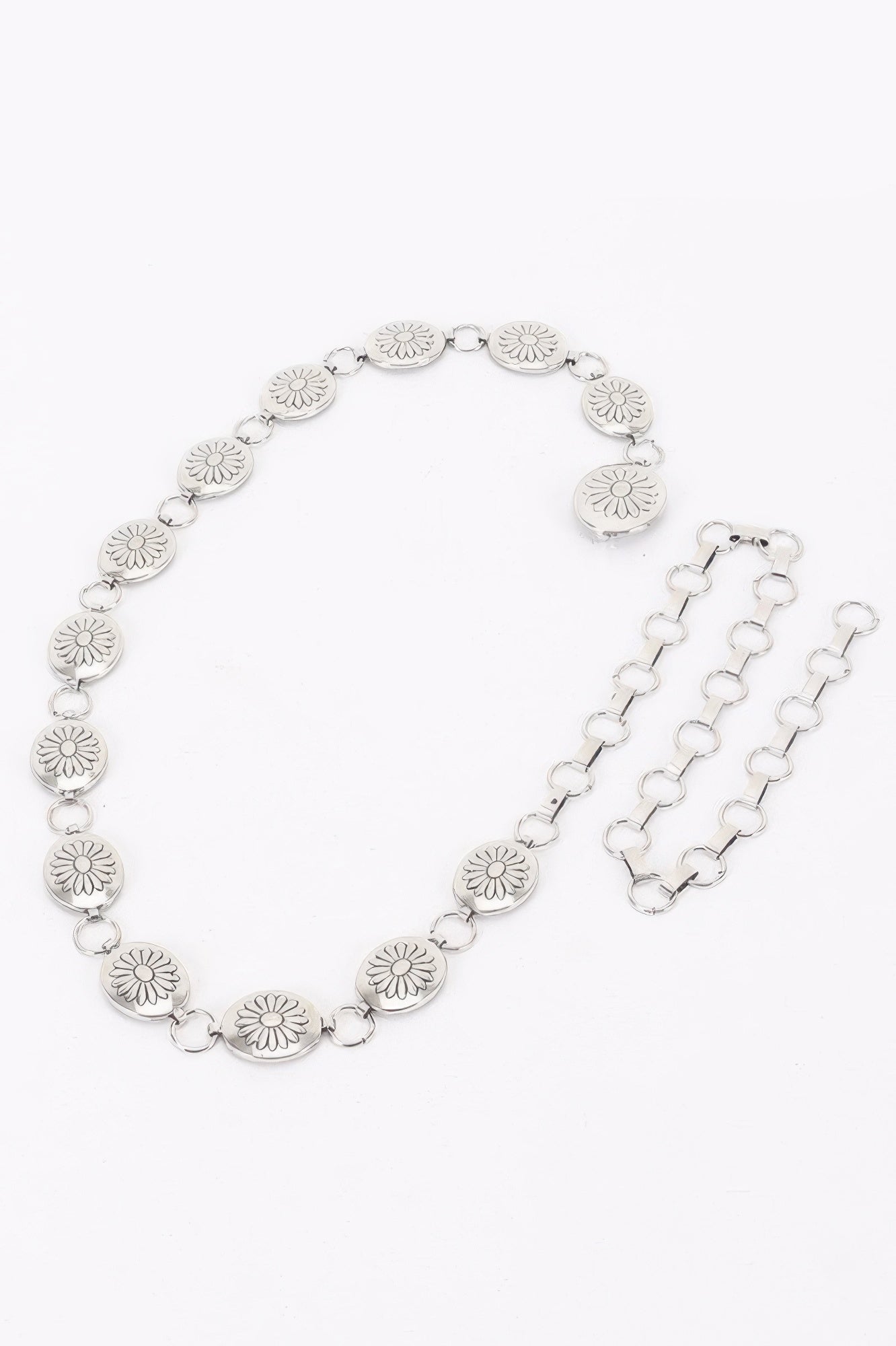 Golden Heir floral disc chain belt in gold, featuring a stylish chain design and versatile one-size-fits-all fit.