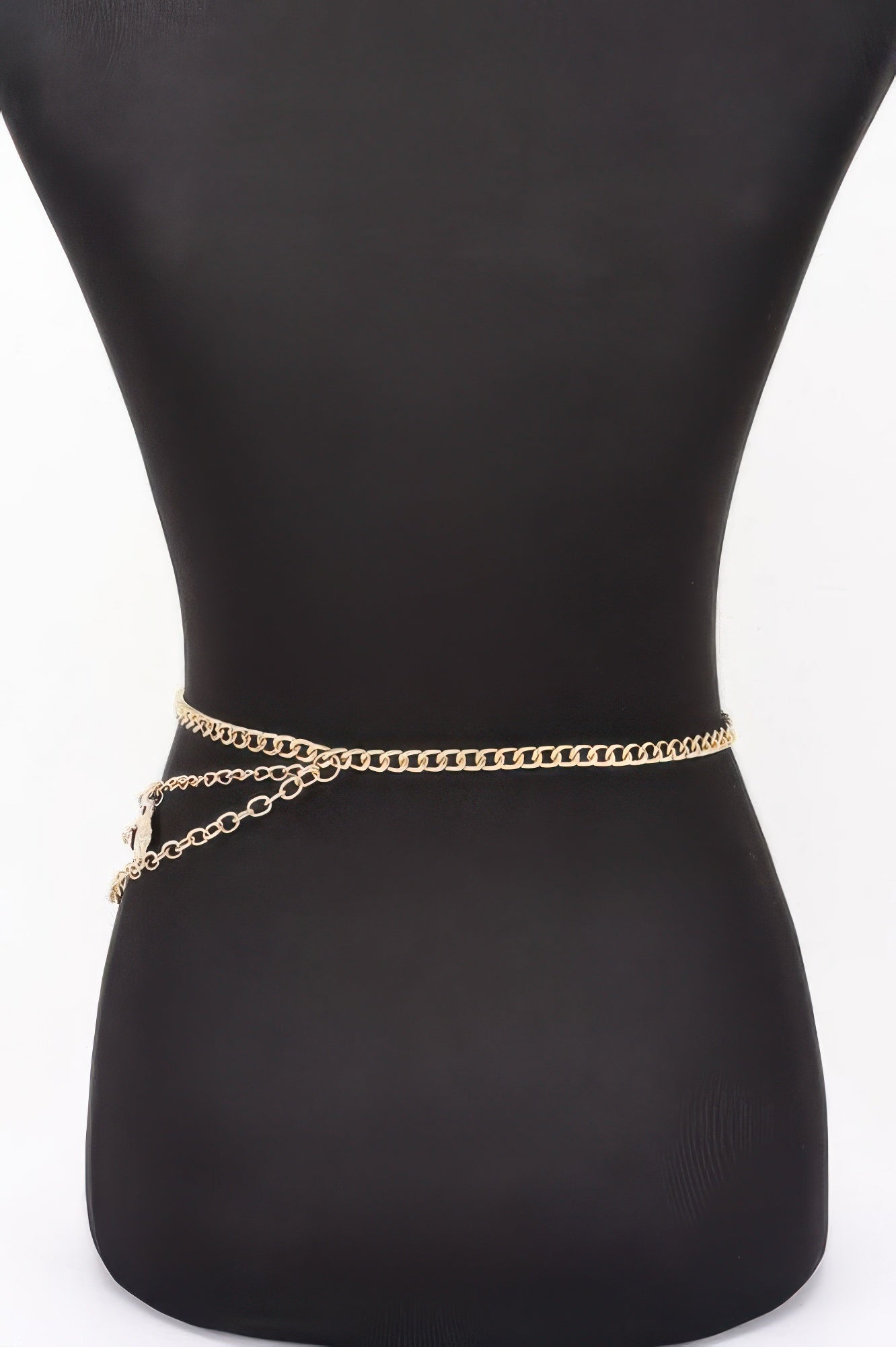 Golden Heir seashell starfish layered chain belt in gold, featuring a delicate chain design with seashell and starfish accents.