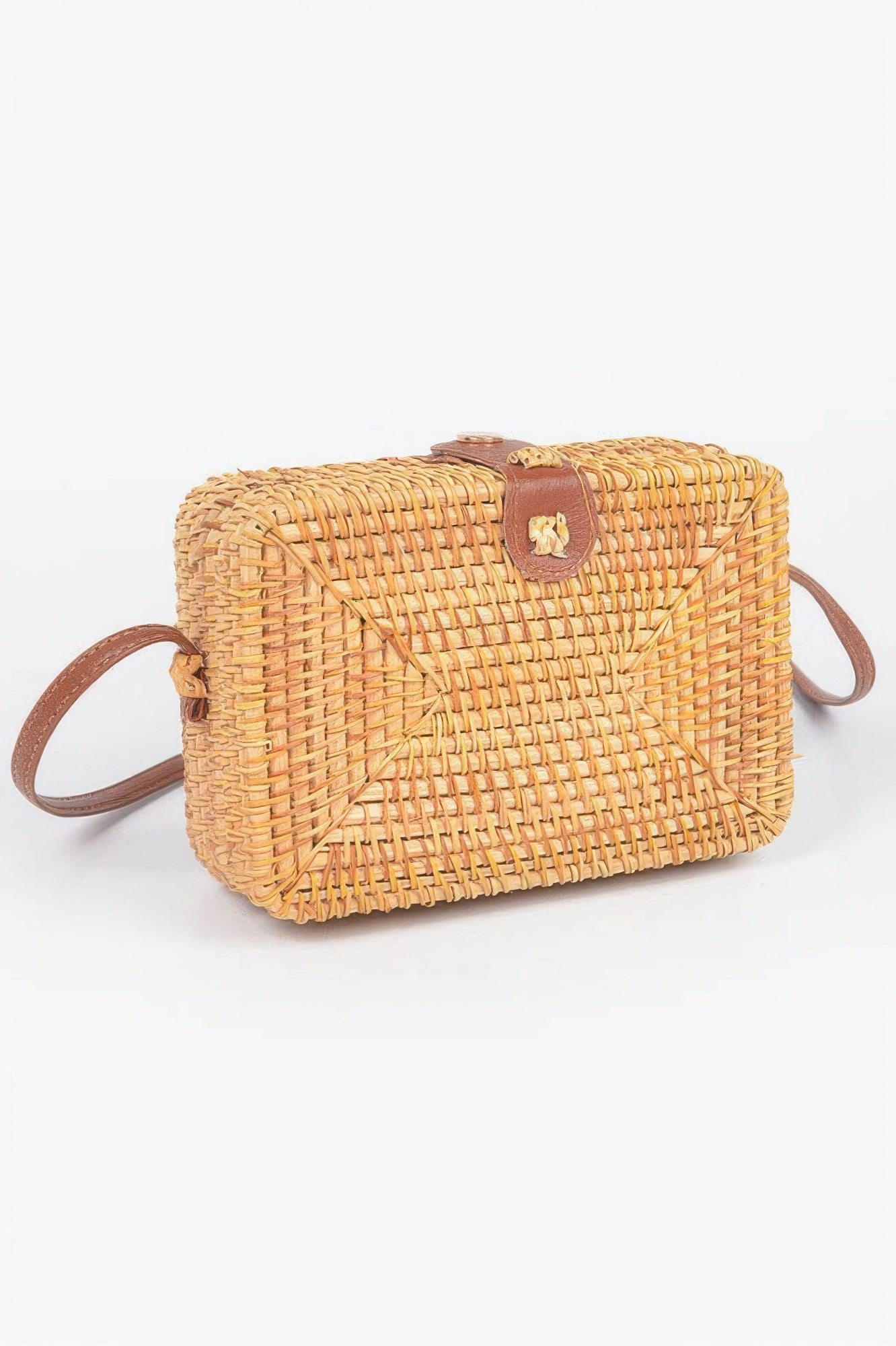 Golden Heir bamboo crossbody bag with natural finish, stylish box design, featuring a compact and versatile accessory for everyday use.