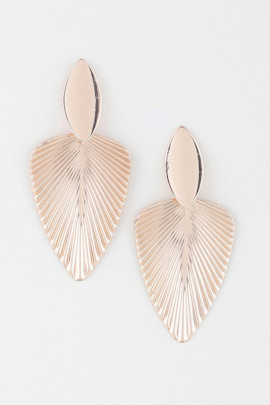 Golden Heir modern ribbed leaf drop earrings in gold with a sleek, elegant design, perfect for stylish accessories.