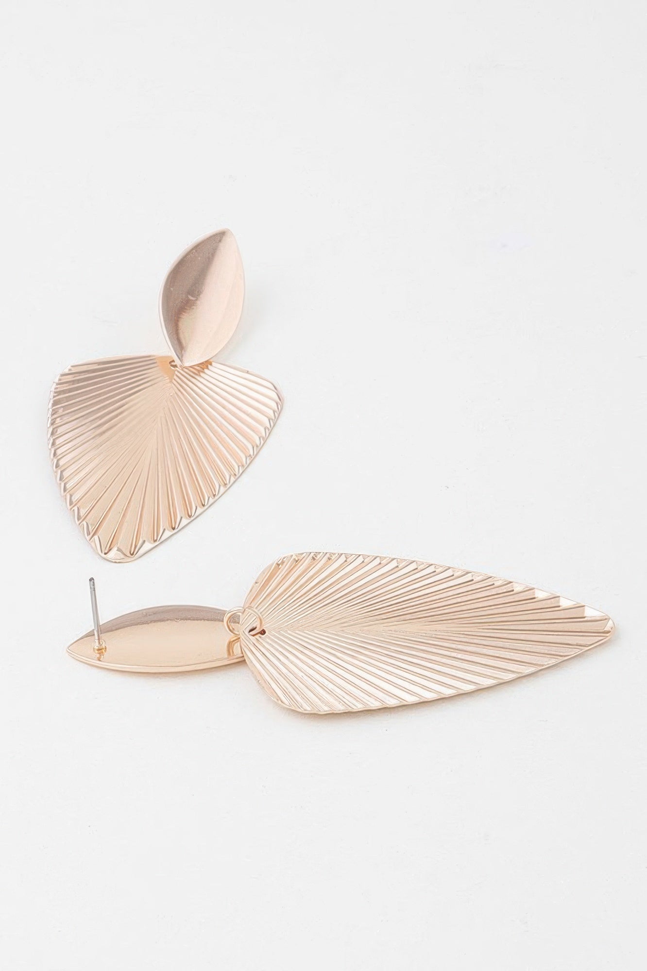 Golden Heir modern ribbed leaf drop earrings in gold, featuring a sleek, elegant leaf design for stylish wear.