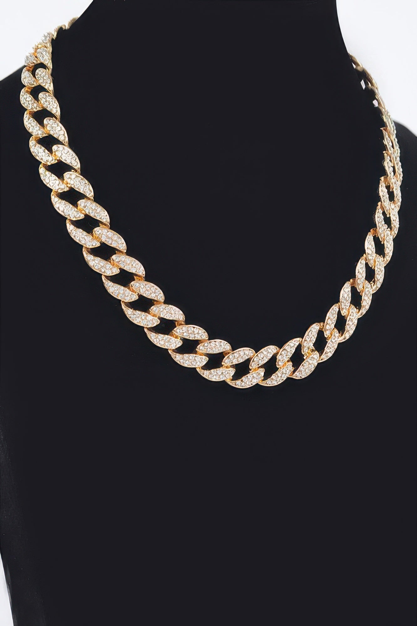 Golden Heir Aethelred Hammered Industrial Monolith 17-inch textured chain, bold hammered bulk chain for statement jewelry.