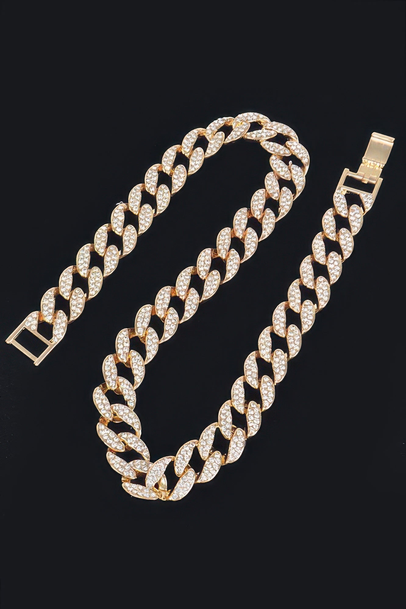Golden Heir The Aethelred hammered industrial monolith 17-inch textured statement chain, bold bulk chain jewelry in imperial gold finish.