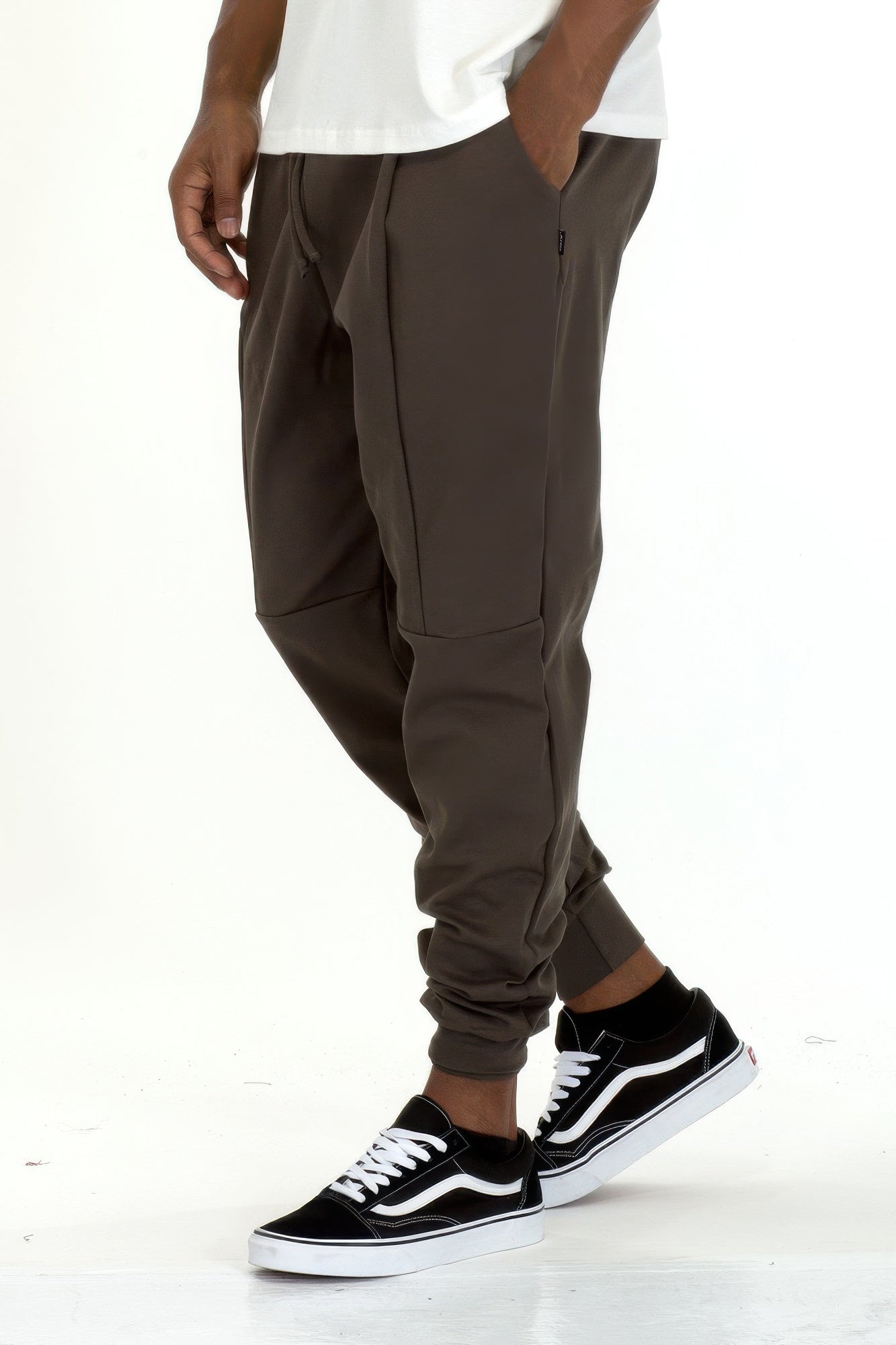 Golden Heir men's khaki jogger pants, casual activewear with a comfortable fit and tapered design, suitable for everyday wear.
