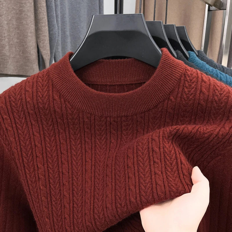 Golden Heir men's warm khaki turtleneck top, long sleeve, fits 50-57kg, stylish and cozy men's fashion shirt.